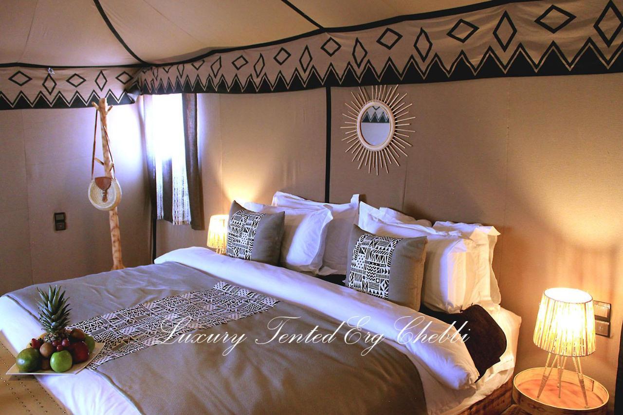 Luxury Tented Erg Chebbi Мерзуга Экстерьер фото